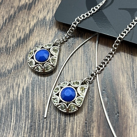 Tread earrings Silver Tone with Rhinestones and Blue Center Long Adjustable - Picture 7 of 8